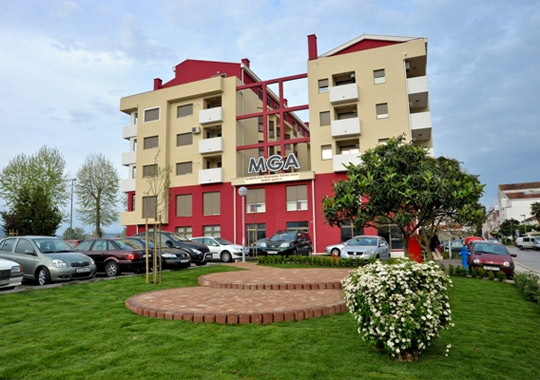 Poslovni prostor smješten je u Splitskoj ulici u Metkoviću